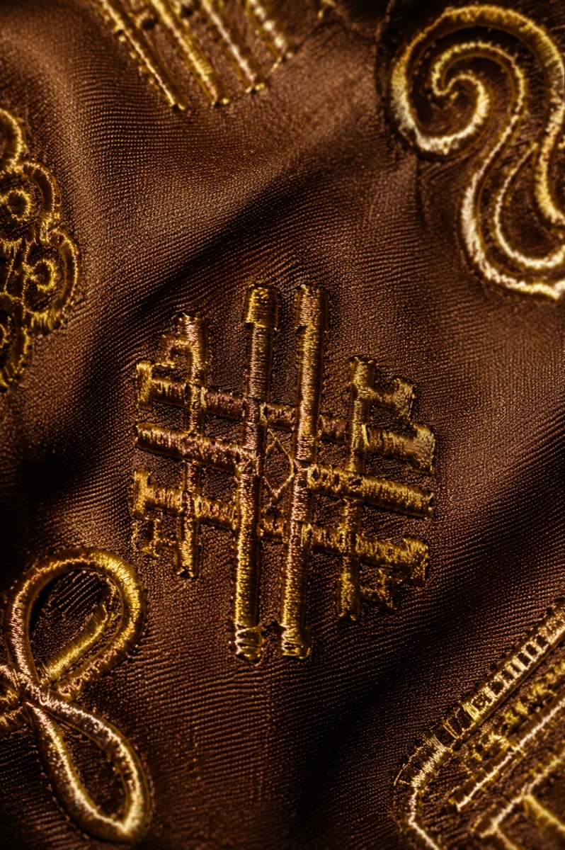 The Ancestor Coat — view 3